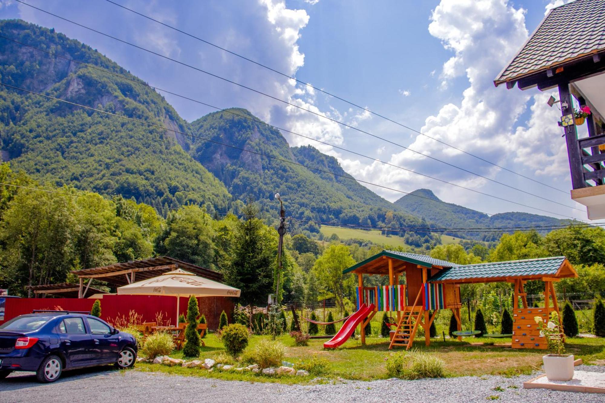 Ge-Lux Villa Incesti Dış mekan fotoğraf