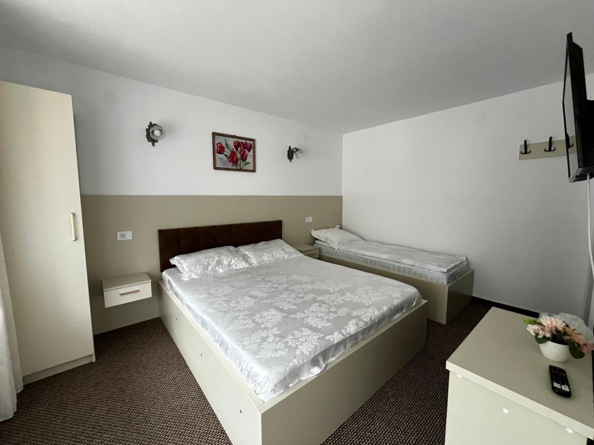 Ge-Lux Villa Incesti Dış mekan fotoğraf